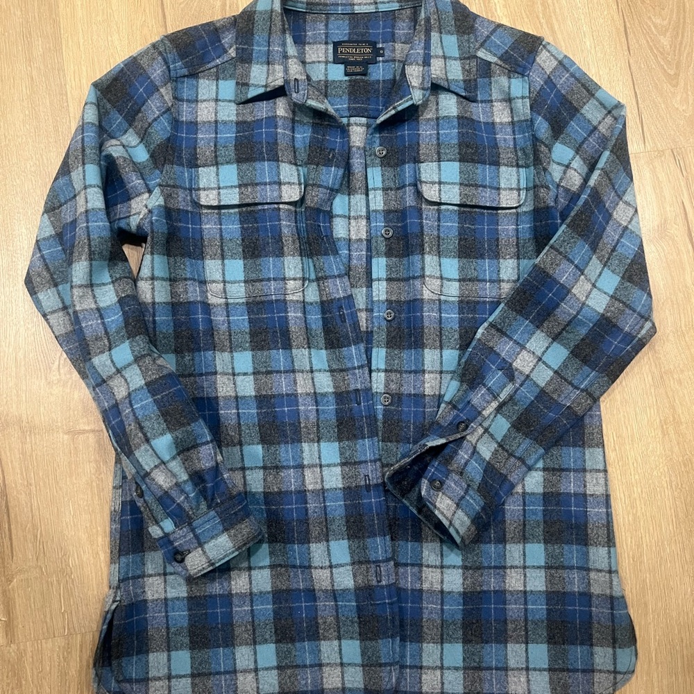 Pendleton 100% wool Blue Plaid Shirt